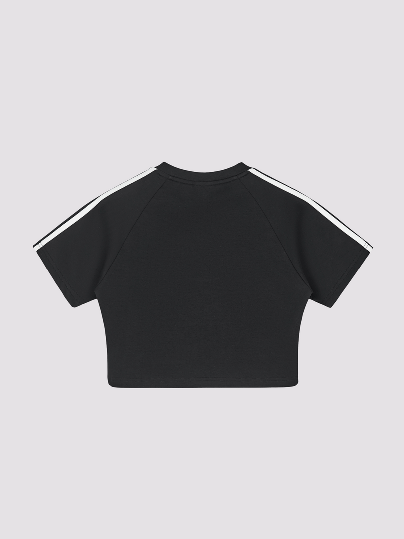 RETILIER PERFORMANCE CROP TOP